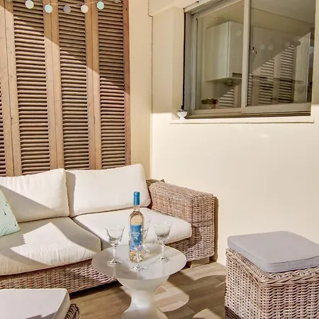 Apartament Cozy *