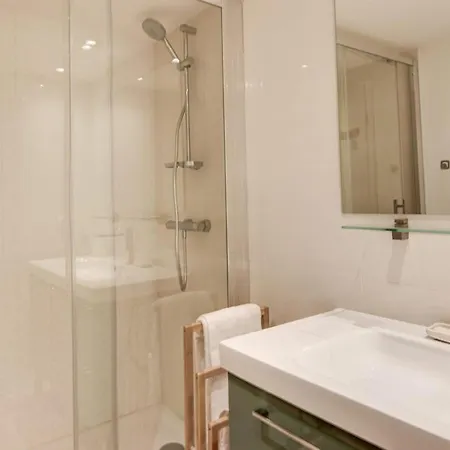 Apartament Cozy *
